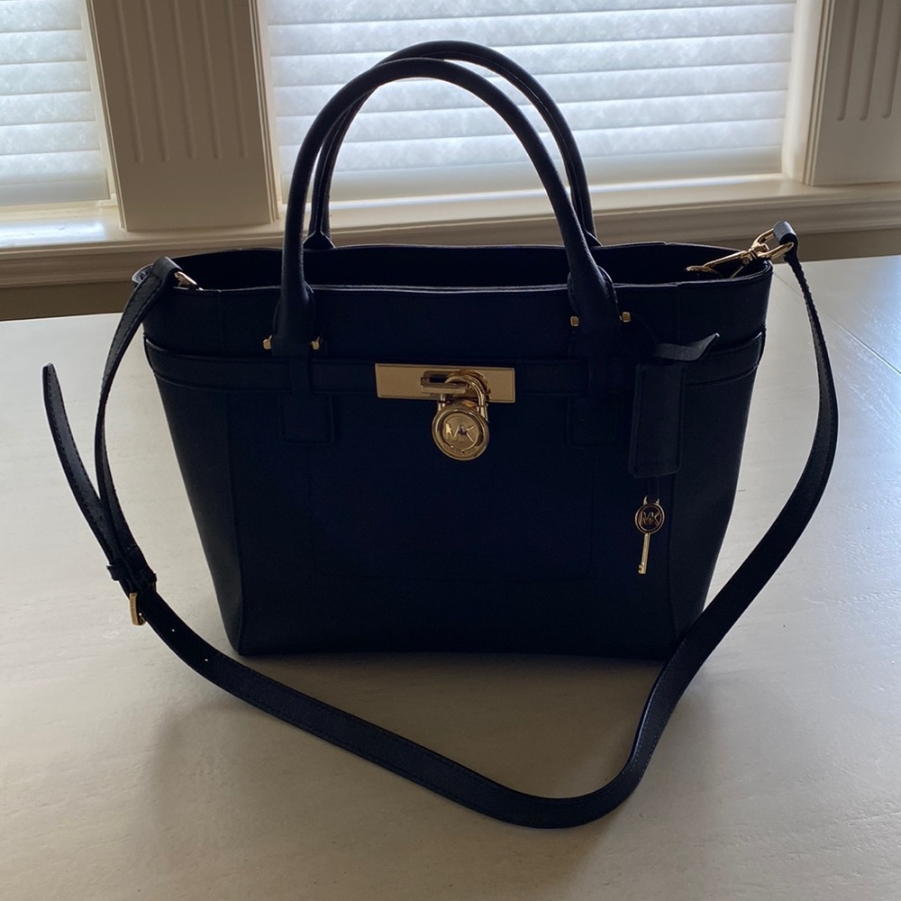 Michael Kors black leather purse
